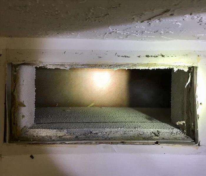 Dirty and dusty air duct